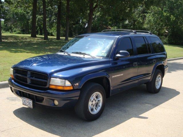 2000 Dodge Durango - Loaded! Leather, Power Everything, 3rd Row Seat 2000 Dodge Durango 4.7 Towing Capacity